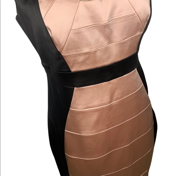 JAX Structured Bodycon - Picture 2 of 5